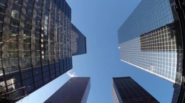 Yüksek Rise Şirketler Ofisi İş Bölgesi Bloklarının Skyline Manzarası. Yüksek kalite 4k görüntü