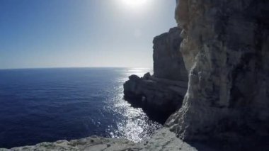 Akdeniz Kıyısı Deniz Burnu Doğa Tatili Tatil Yeri. Yüksek kalite 4k görüntü