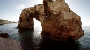 Akdeniz Kıyısı Deniz Burnu Doğa Tatili Tatil Yeri. Yüksek kalite 4k görüntü