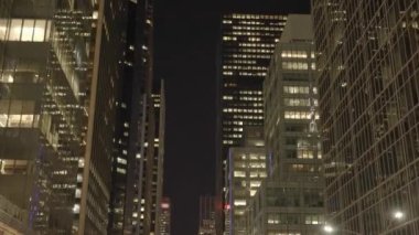 Yüksek Rise Şirketler Ofisi İş Bölgesi Bloklarının Skyline Manzarası. Yüksek kalite 4k görüntü