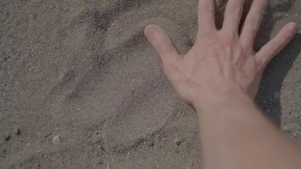 คคลท สและร นกลางแจ งใน Riverbed ภาพ ณภาพส — วีดีโอสต็อก