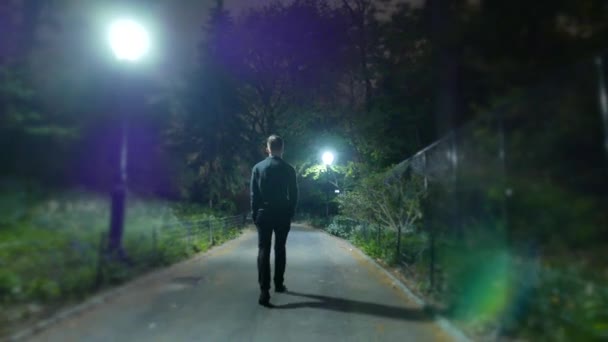 Young Man Walking Street Alone Dark Night High Quality Footage — Stock Video