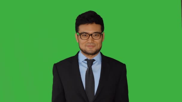Asian Man Standing Isolated Green Screen Background High Quality Footage — Stock Video