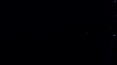 Uzay evrenindeki ürkütücü, gizemli, dolunay gecesi havası. Yüksek kalite 4k görüntü