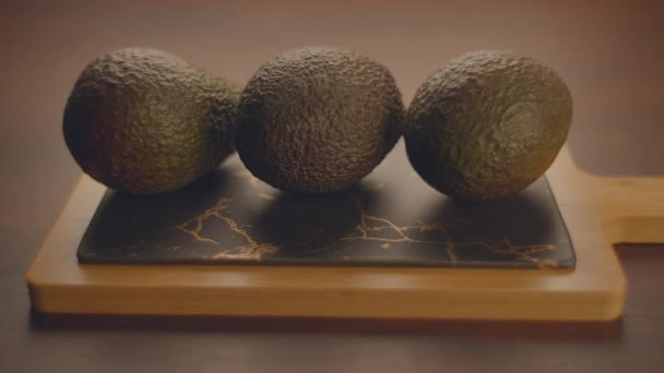 Świeże Organiczne Awokado Owoce Tło Żywności Wysokiej Jakości Materiał — Wideo stockowe