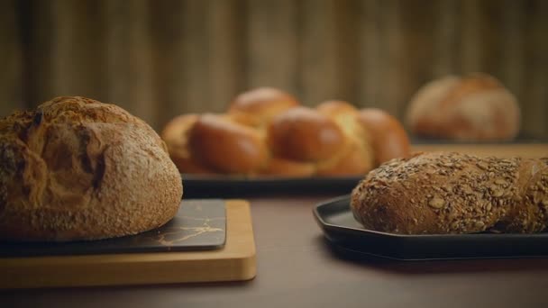 Hamur Yemeği Beslenme Ürünleri Kahvaltı Ekmeğinin Yakın Çekimi — Stok video
