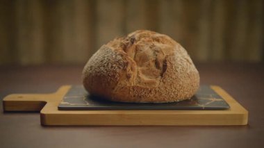 Taze pişmiş tam buğday ekmeği Gurme El Sanatları