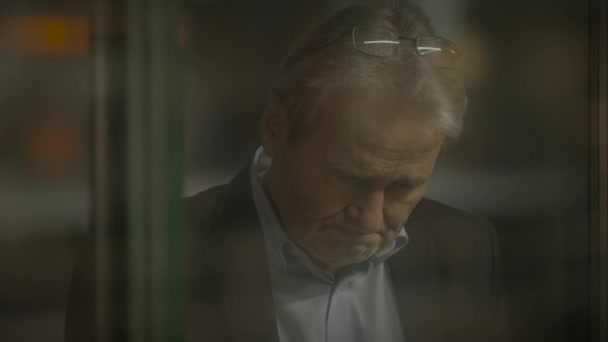 ใหญ ชาย Melancholally เศร ความก งวล — วีดีโอสต็อก