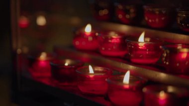 Mum Mumları Gece Işıkları Bokeh Kutsal Dini Tören için