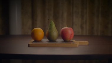 Tahta Masada Renkli Taze Organik Çiğ Çerez Yemeği 