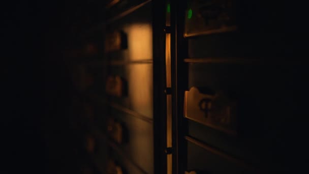 Ящики Хранения Сейфов Внутри Безопасного Банковского Хранилища — стоковое видео
