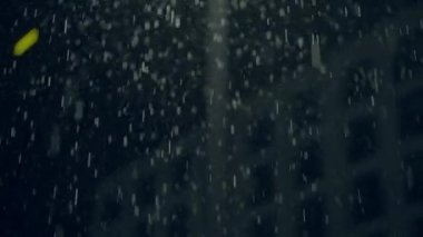 Yağmur Damlaları Yavaş Yağmur Yağışlı Gecelerde Düşüyor