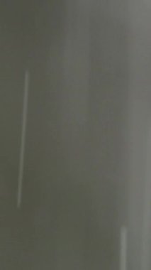 Bu, çok çeşitli medya uygulamaları ve kullanım alanları için mükemmel desenli sessiz yeşil bir arkaplan.