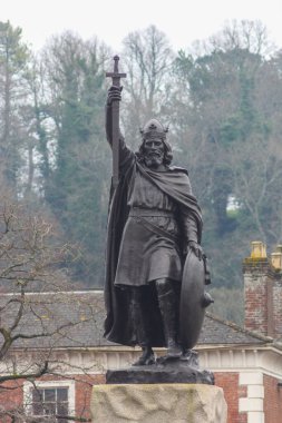 Winchester Chronicles: İngiltere İçinden Bir Yolculuk Tarihi Kalp