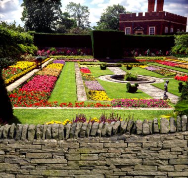 Hampton Court Place Londra, İngiltere, İngiltere 'de resmi bahçe