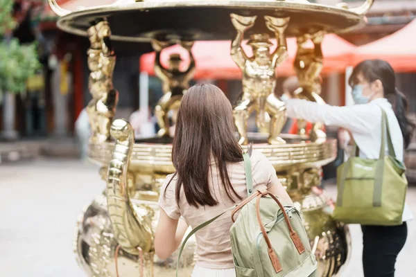 Femme Voyageur Visitant Taiwan Touristique Avec Chapeau Visites Dans Temple — Photo