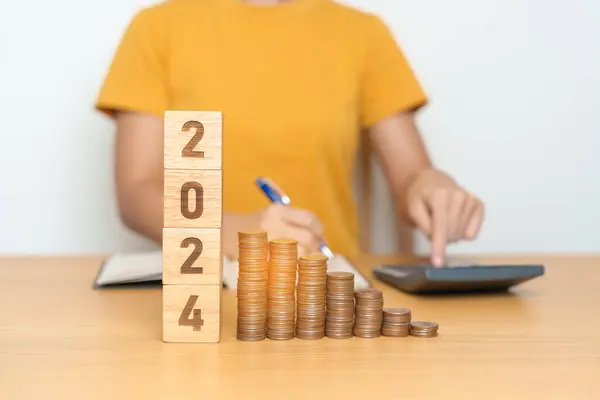 2024 Year Block Coins Stack Money Budget Tax Investment Financial — Stock Photo, Image