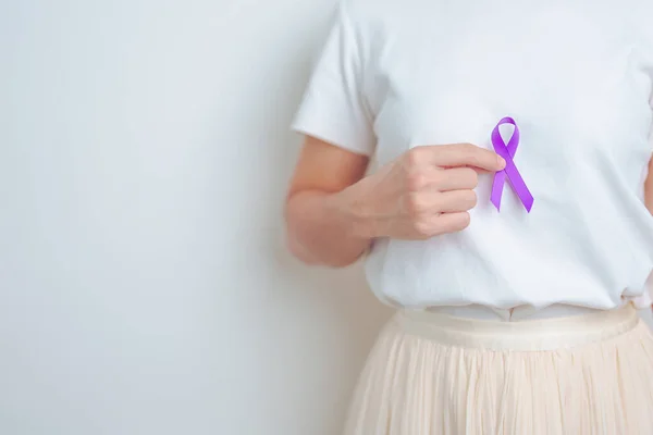 Woman Having Abdomen Pancreas Chest Pain Purple Ribbon Pancreatic Cancer — Stock Photo, Image