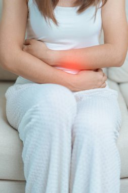 Karın ağrısı, kabızlıktan dolayı sindirim ya da gıda zehirlenmesinden kaynaklanan ishal, kadın sorunu ve endometriyozis, histerektomi, mide ağrısı ve regl.