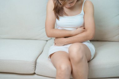 Karın ağrısı, kabızlıktan dolayı sindirim ya da gıda zehirlenmesinden kaynaklanan ishal, kadın sorunu ve endometriyozis, histerektomi, mide ağrısı ve regl.