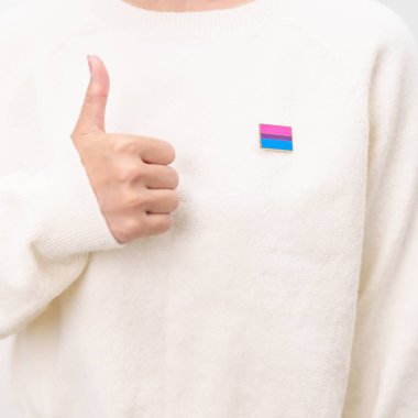 Biseksüellik Kutlama Günü ve LGBT gurur ayı, LGBTQ veya LGBTQIA konsepti. Lezbiyen, Gey, Biseksüel, Transseksüel, Eşcinsel, Panseksüel, Evlilik Eşitliği Yasası için el ele tutuşmalar