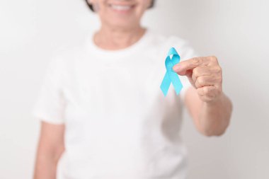 Mavi Prostat Kanseri Bilinci Kurdeleli Yaşlılar, Nisan Çocuk İstismarı Önleme, Ulusal Zorbalık, Eylül Bağımlılığı Toparlama, Mayıs Kronik Yorgunluk Sendromu ve Ocak İnsan Kaçakçılığı 