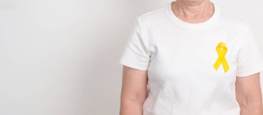 Sarı Kurdeleli Yaşlılar, İntihar Önleme Günü, Çocukluk, Pediatrik, Kemik ve Mesane Kanseri Bilinci Ayı, Hayatta kalanları Destekleme Günü. Sağlık ve Dünya Kanser Günü