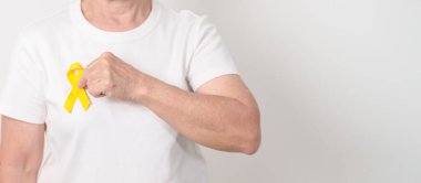 Sarı Kurdeleli Yaşlılar, İntihar Önleme Günü, Çocukluk, Pediatrik, Kemik ve Mesane Kanseri Bilinci Ayı, Hayatta kalanları Destekleme Günü. Sağlık ve Dünya Kanser Günü