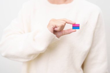 Biseksüellik Kutlama Günü ve LGBT gurur ayı, LGBTQ veya LGBTQIA konsepti. Lezbiyen, Gey, Biseksüel, Transseksüel, Eşcinsel, Panseksüel, Evlilik Eşitliği Yasası için el ele tutuşmalar