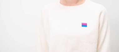 Biseksüellik Kutlama Günü ve LGBT gurur ayı, LGBTQ veya LGBTQIA konsepti. Lezbiyen, Gey, Biseksüel, Transseksüel, Eşcinsel, Panseksüel, Evlilik Eşitliği Yasası için el ele tutuşmalar