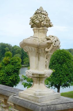 Moritzburg Şatosu, Saksonya Almanya 'sında bir çocuğun barok heykeli