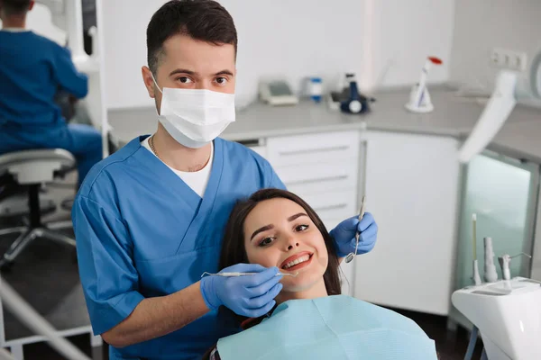Overview Dental Caries Prevention Girl Dentist Chair Dental Procedure Healthy — Stock Photo, Image