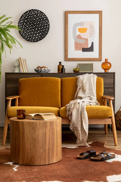 Vintage Retro Composition Living Room Interior Mock Poster Frame Yellow — Stock Photo, Image