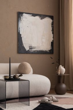 Poster çerçevesi, fotokopi odası, yeşil koltuk, yuvarlak sehpa, ahşap büfe, kahverengi ekose, yastık ve kişisel aksesuarları olan şık oturma odasının iç tasarımı. Ev dekoru. Şablon.