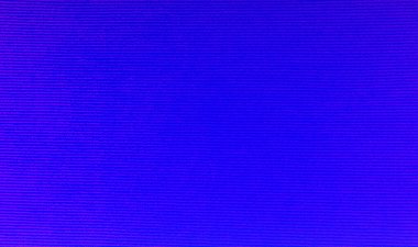 Çevrimiçi reklamlar, posterler, afişler, sosyal medya, kapaklar, etkinlikler ve çeşitli tasarım çalışmaları için uygun metin veya resim için kopyalama alanı olan mavi soyut arkaplan