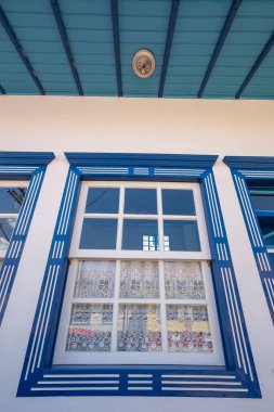 Sao Luiz do Paraitinga, Sao Paulo Eyaleti 'ndeki ev cephesi. Brezilya 'nın sömürge dönemi tarihi şehri. 