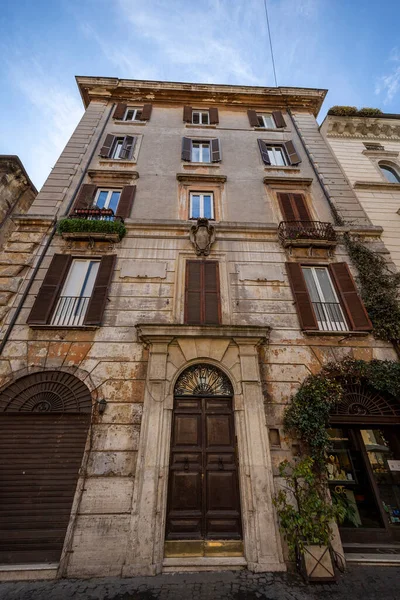 Lakóépület Homlokzat Róma Belvárosában Olaszországban — Stock Fotó