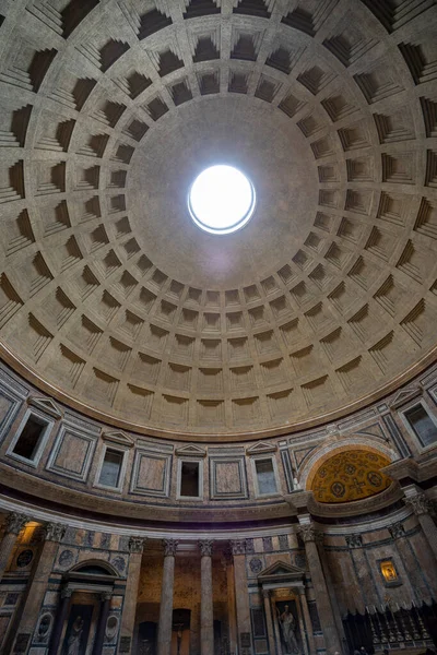 Rzym Włochy Marzec 2023 Wnętrze Panteonu Rzym Włochy Starożytny Rzymski — Zdjęcie stockowe