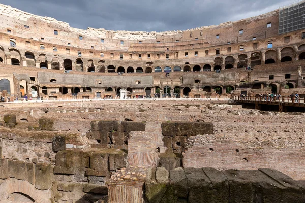 Rome Italy March 2023 Tourists Walking Roman Colosseum Rome Italy — Stock Photo, Image