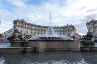 Roma, İtalya - Mart 03, 2023 - Piazza de la β bblica Çeşmesi. Roma, İtalya