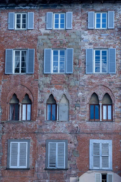 Exterior Edifícios Típicos Italianos Lucca Toscana Itália — Fotografia de Stock