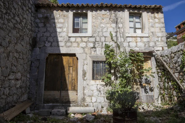 stock image Front facade of medieval house in Ston town, Peljesac Peninsula, Croatia.