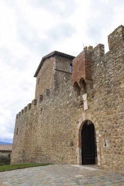 İtalya 'nın Toskana bölgesinin en iyi şarap üreticilerinden biri olan Castello Banfi' nin 1 Mart 2023 tarihli görüntüsü