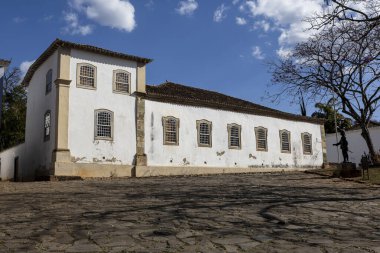 Brezilya 'nın Minas Gerais eyaletindeki tarihi Tiradentes kasabasında geleneksel koloni ve barok stili