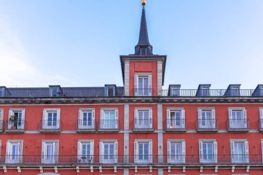 Madrid 'in merkezinde bulunan Plaza Mayor (Ana Meydan) manzarası