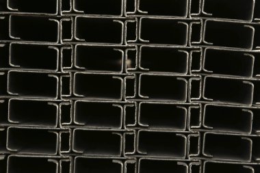 Düz çelik boru-kare boru hattı inşaat çelik ürünleri, siyah çelik borular gibi. Çelik ürünleri örnekleri.