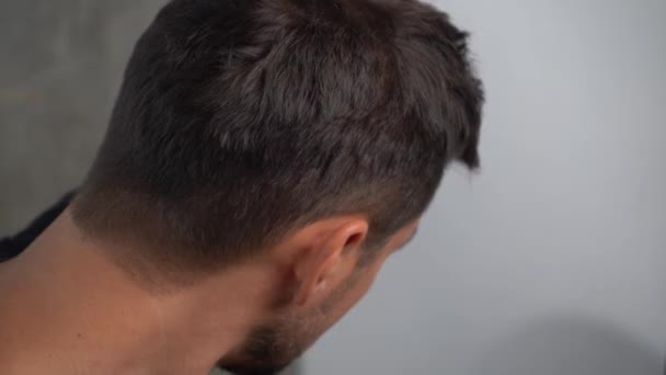 Kyiv Ukraine November 2022 Man Front Mirror Styling His Hair — Stock Video