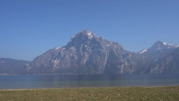 Aueck Traunkirchen Αυστρία Μάρτιος 2023 Όμορφη Θέα Στην Πόλη Λίμνη — Αρχείο Βίντεο