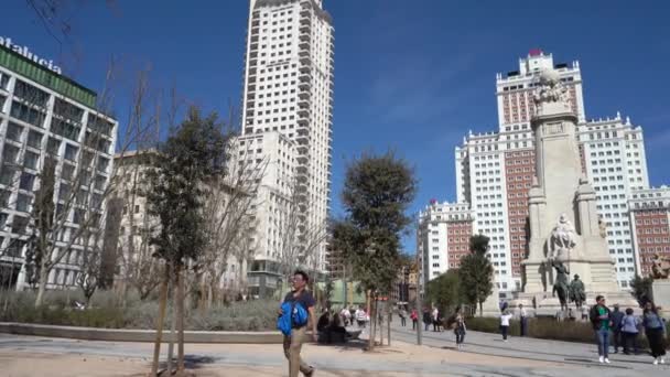 Madrid Spanje Maart 2023 Uitzicht Plaza Espaa Mensen Voor Het — Stockvideo