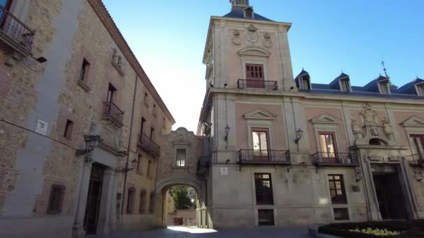 España Madrid Marzo 2023 Vista Las Calles Ciudad Casas Antiguas — Vídeos de Stock